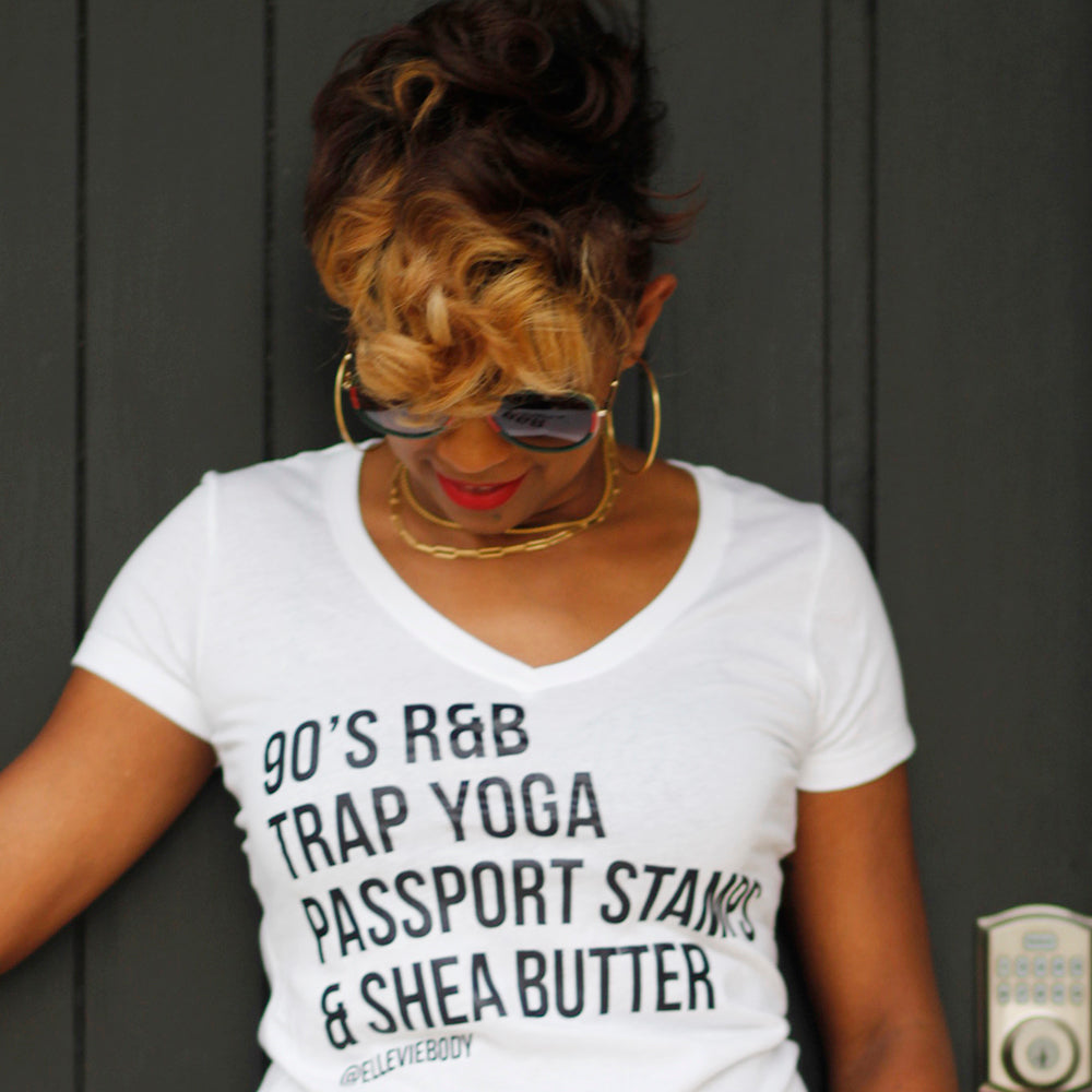 Elle Vie V-Neck Tee & Tote Bundle
